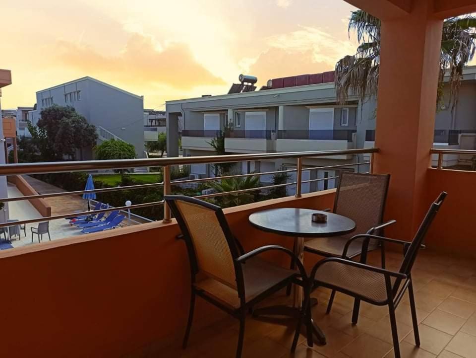 Hotel Mary Platanés Zewnętrze zdjęcie