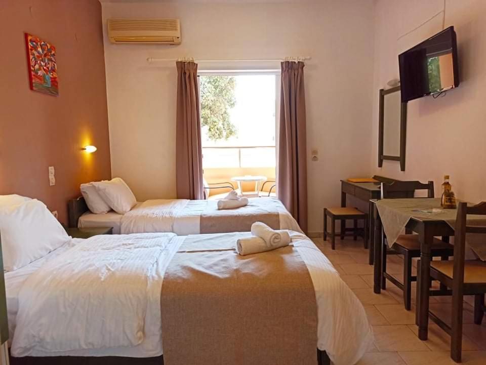 Hotel Mary Platanés Zewnętrze zdjęcie